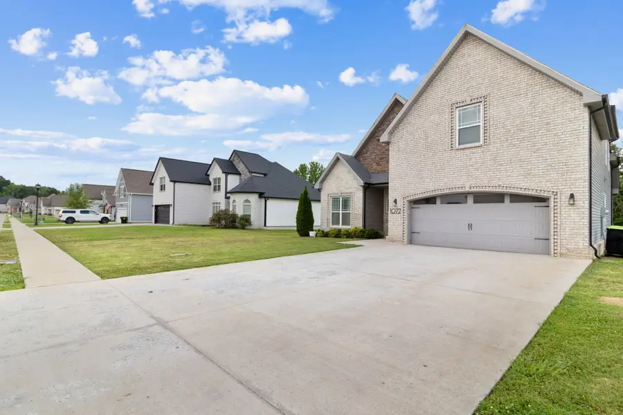 1072 Chagford Dr, Clarksville, TN 37043 - #3
