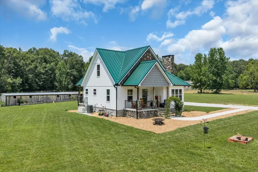 178 Walnut Creek Dr, Manchester, TN 37355 - #2