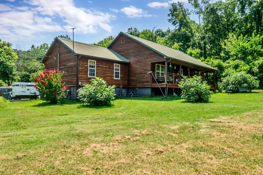 711 Liberty Cir, Prospect, TN 38477 - #2