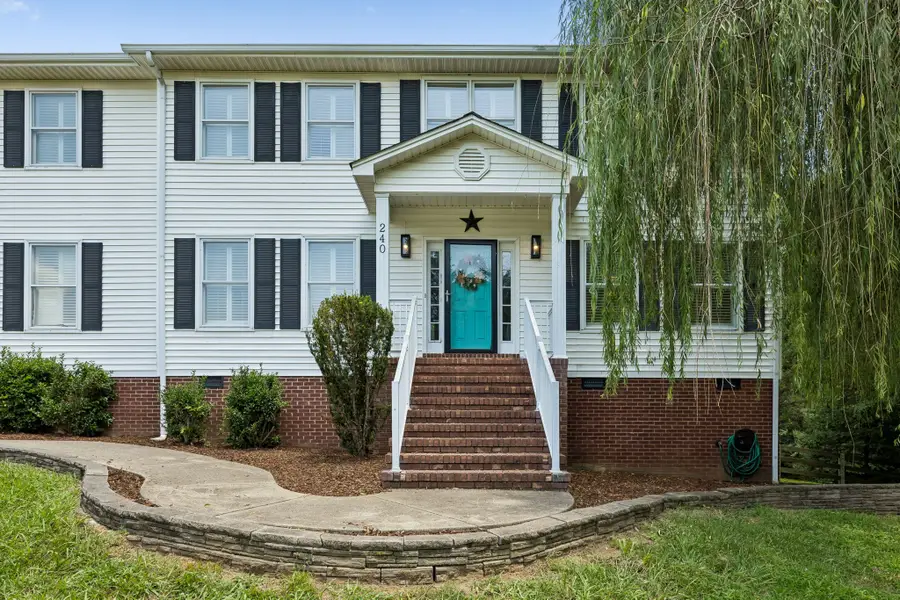 240 Crestview Dr, Lewisburg, TN 37091 - #3