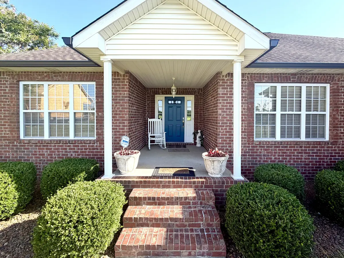 419 W Hester Rd, Cottontown, TN 37048 - #1