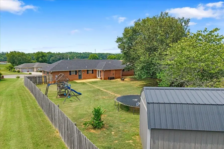 1217 Cedar Lane, Etowah, TN 37331 - #2