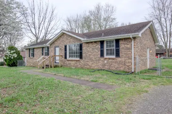 204 Hazelnut Ct, Clarksville, TN 37042 - #1