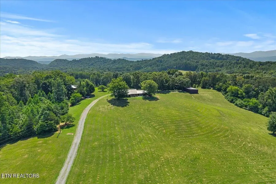 910 Reagan Valley Road, Tellico Plains, TN 37385 - #2