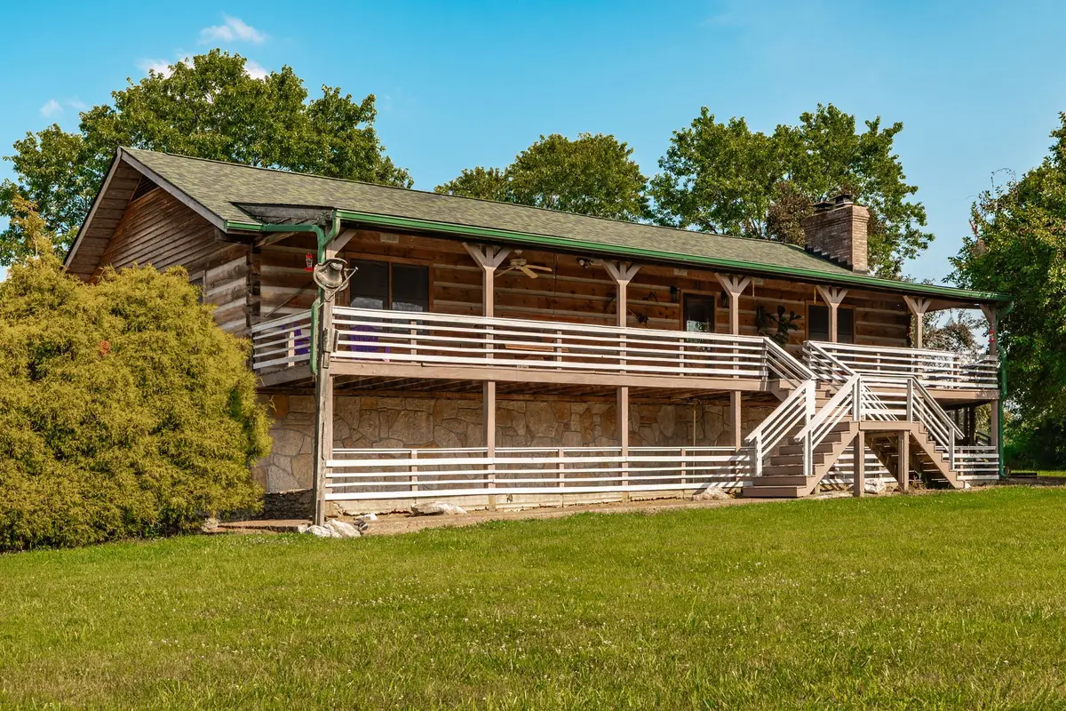 825 Harsh Ln, Castalian Springs, TN 37031 - #1