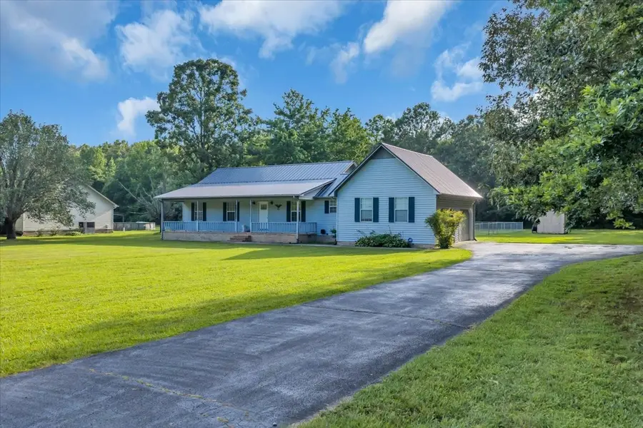 861 Circle Dr, Manchester, TN 37355 - #3