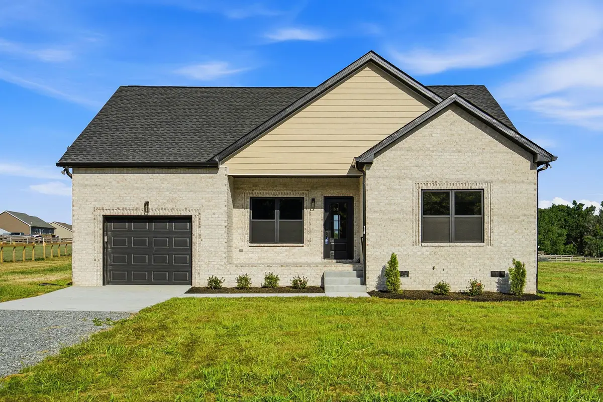 719 Mount Vernon Rd, Bethpage, TN 37022 - #1