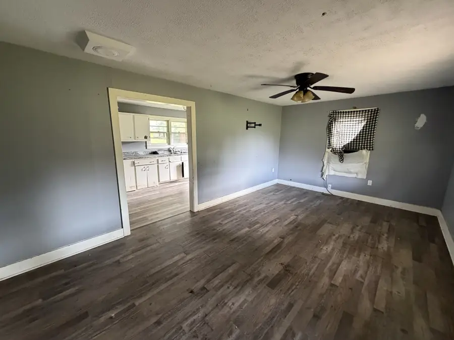 3352 Dunmor Deer Lick Rd, Lewisburg, KY 42256 - #3