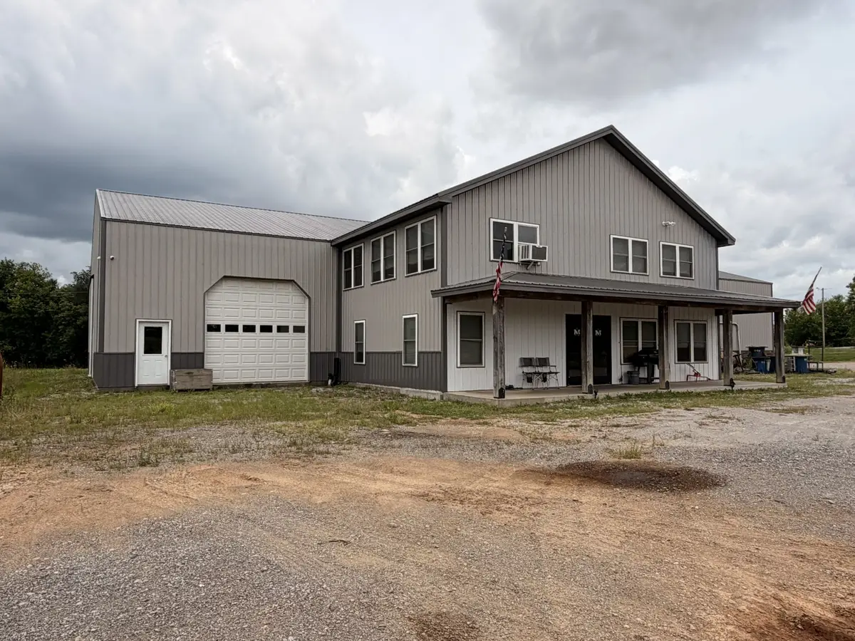 2196 Carneal Ln, Oak Grove, KY 42262 - #1