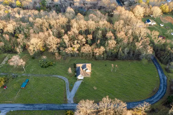264 Firetower Road, Dickson, TN 37055