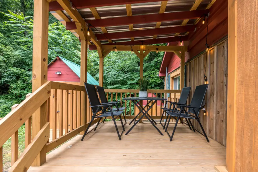 2604 Mccarter Ln, Sevierville, TN 37876 - #3