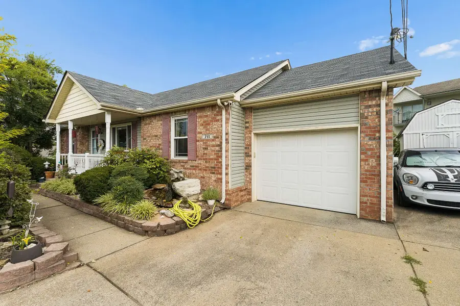 711 Peppertree Ct, Smyrna, TN 37167 - #3