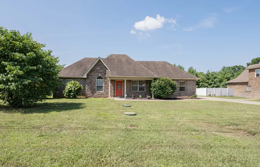 1125 Cascade Falls Dr, Murfreesboro, TN 37129 - #2
