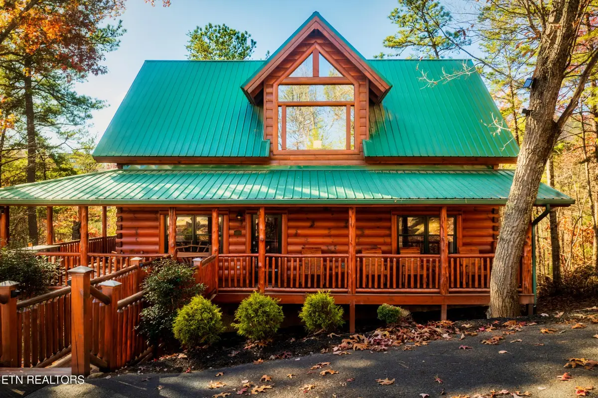 2017 Smoky Cove Rd, Sevierville, TN 37876 - #1