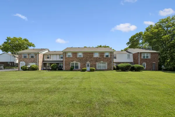 1301 Neelys Bend Rd #21, Madison, TN 37115