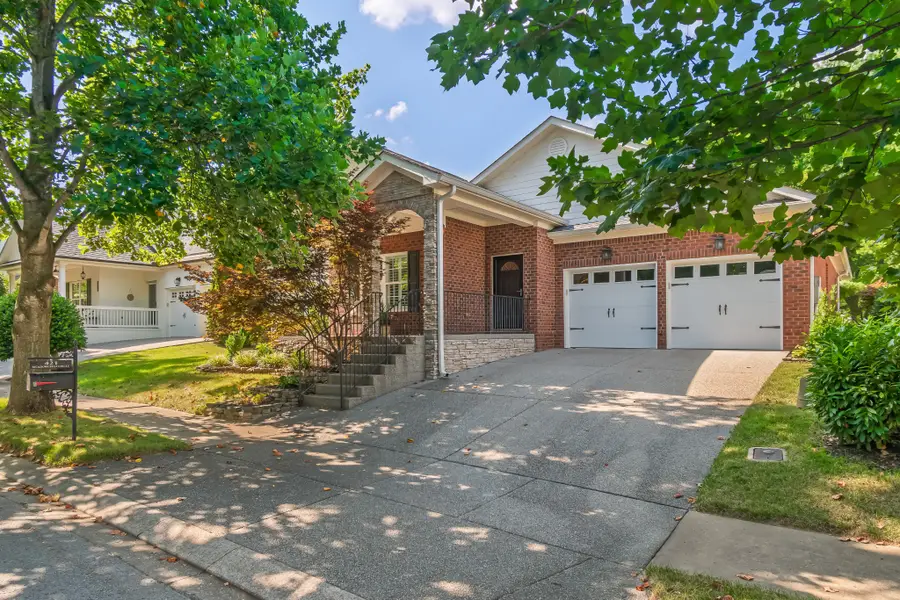 421 Meadowcrest Cir, Franklin, TN 37064 - #3
