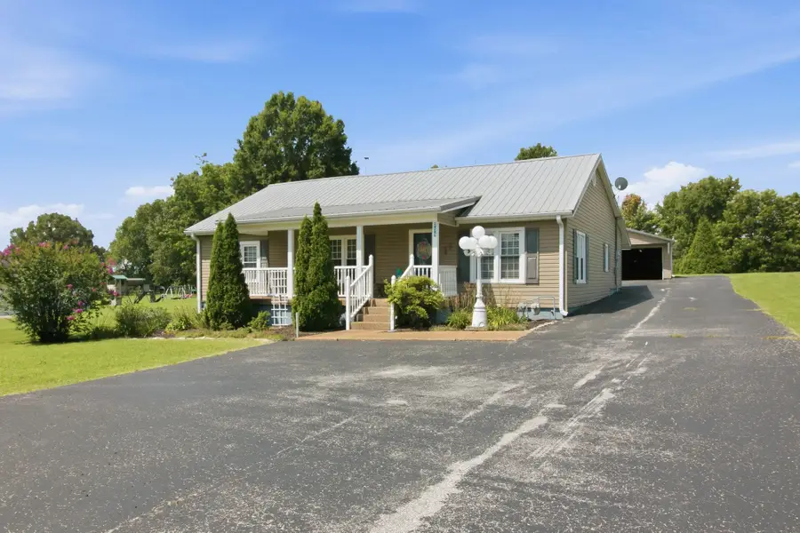 758 N Main St, Dyer, TN 38330 - #2