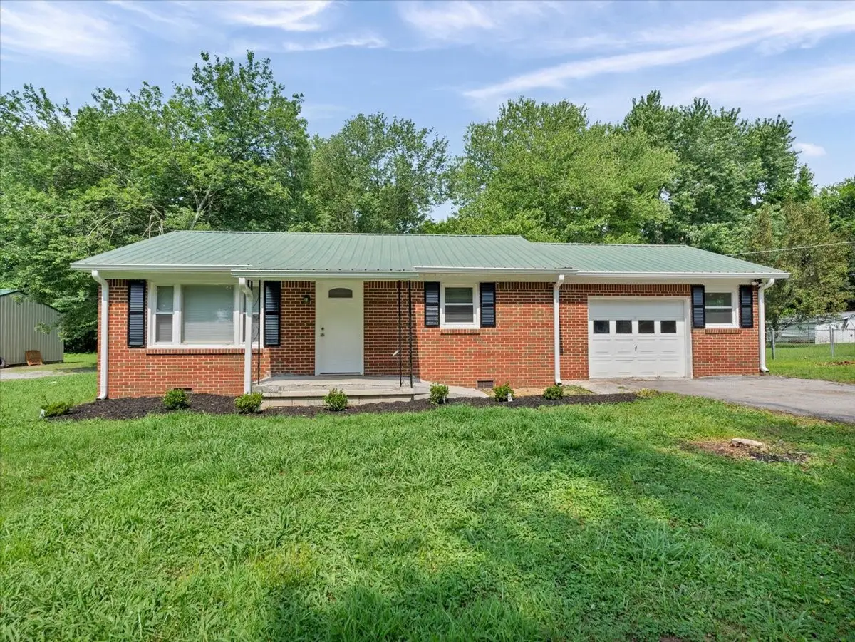 111 Mcdougal Rd, Fayetteville, TN 37334 - #1