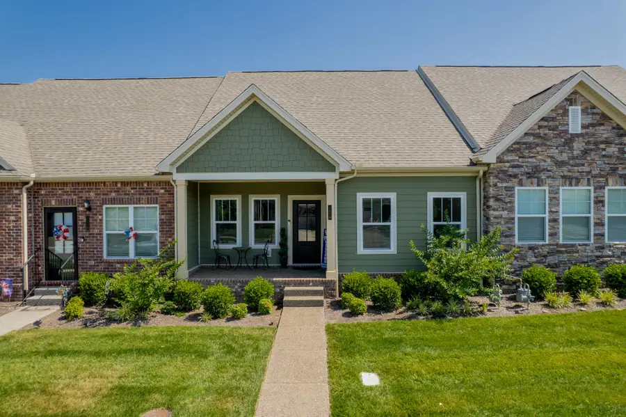 1576 Cedarbrooke Ln, Lebanon, TN 37090 - #2
