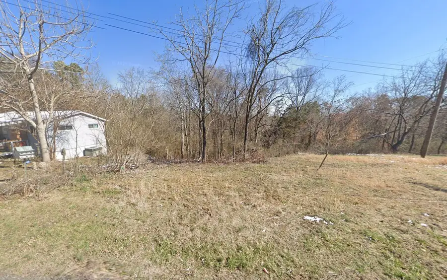 970 Burchfield Rd, Dandridge, TN 37725 - #2
