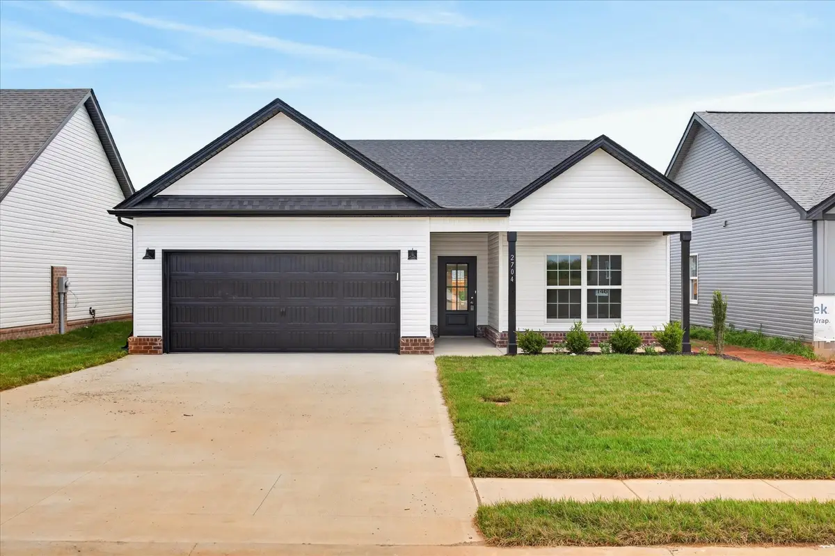 2704 Brewster Dr, Clarksville, TN 37042 - #1