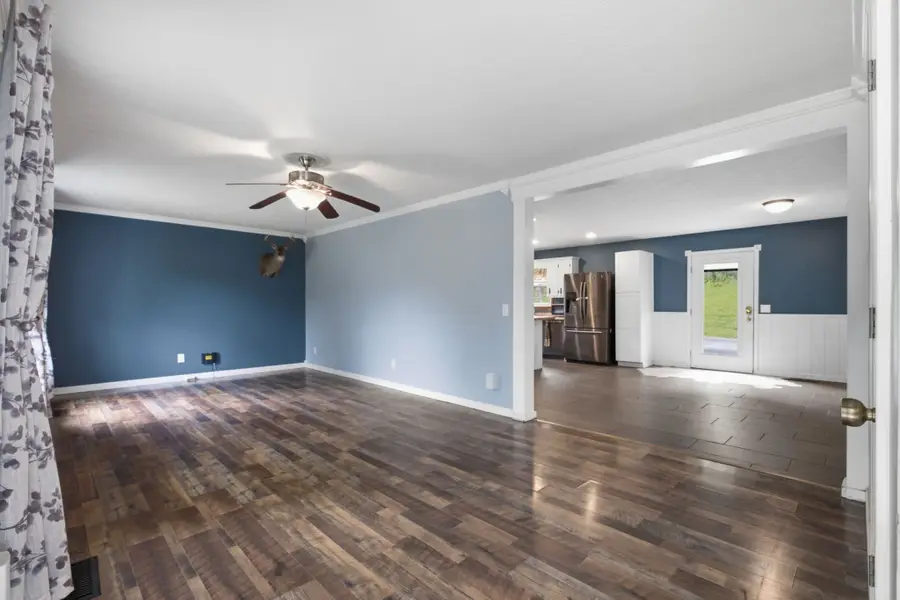 325 Clyde Wix Rd, Westmoreland, TN 37186 - #3