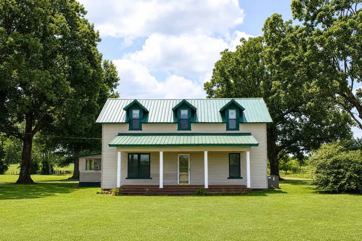 260 Campbellsville Pike, Ethridge, TN 38456 - #1