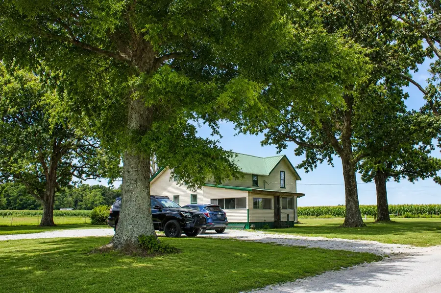 260 Campbellsville Pike, Ethridge, TN 38456 - #3