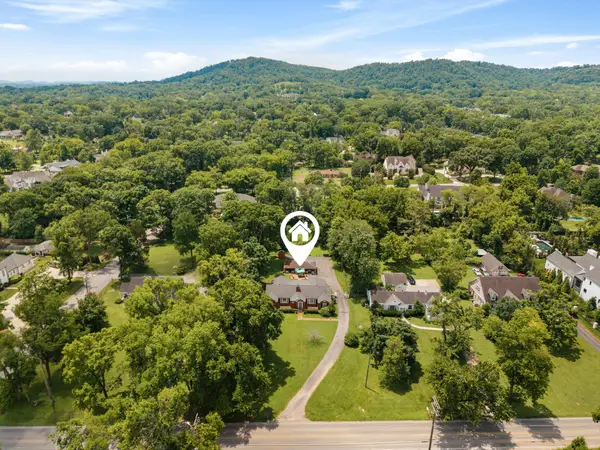 923 Battery Ln, Nashville, TN 37220