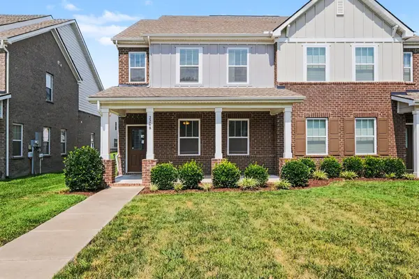 2268 Hospitality Ln, Murfreesboro, TN 37128