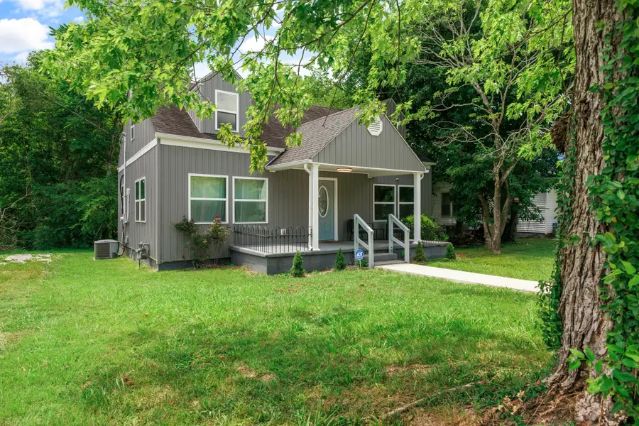 205 Garfield St, McMinnville, TN 37110 - #2