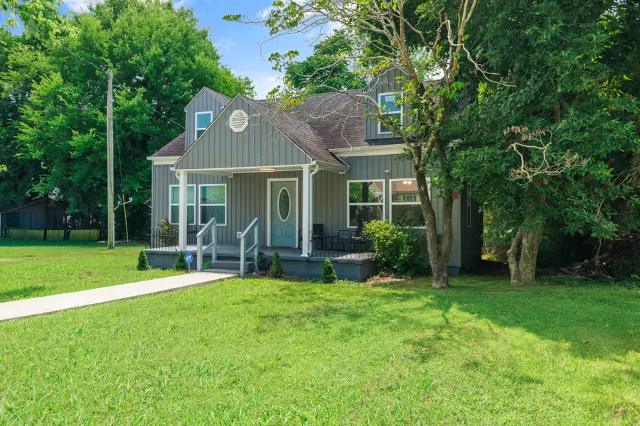 205 Garfield St, McMinnville, TN 37110 - #3