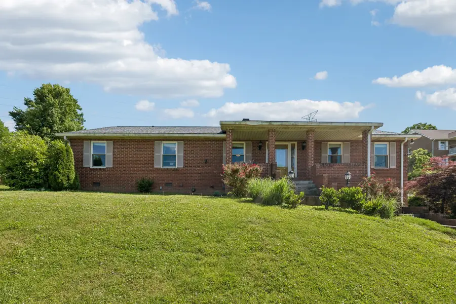 920 Kelly June Dr, Mount Juliet, TN 37122 - #2