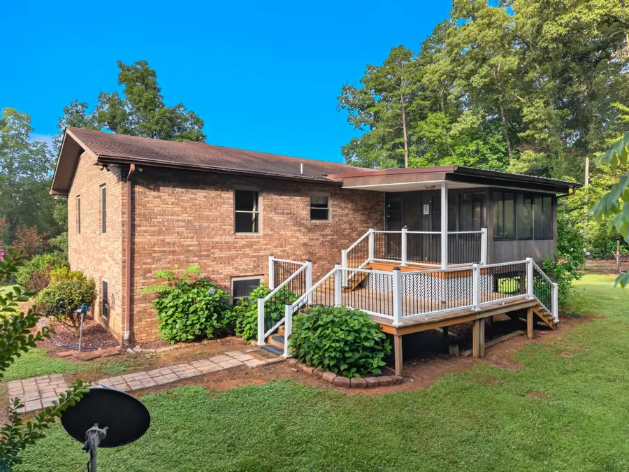 1788 Longs Bend Pike, Surgoinsville, TN 37873 - #3