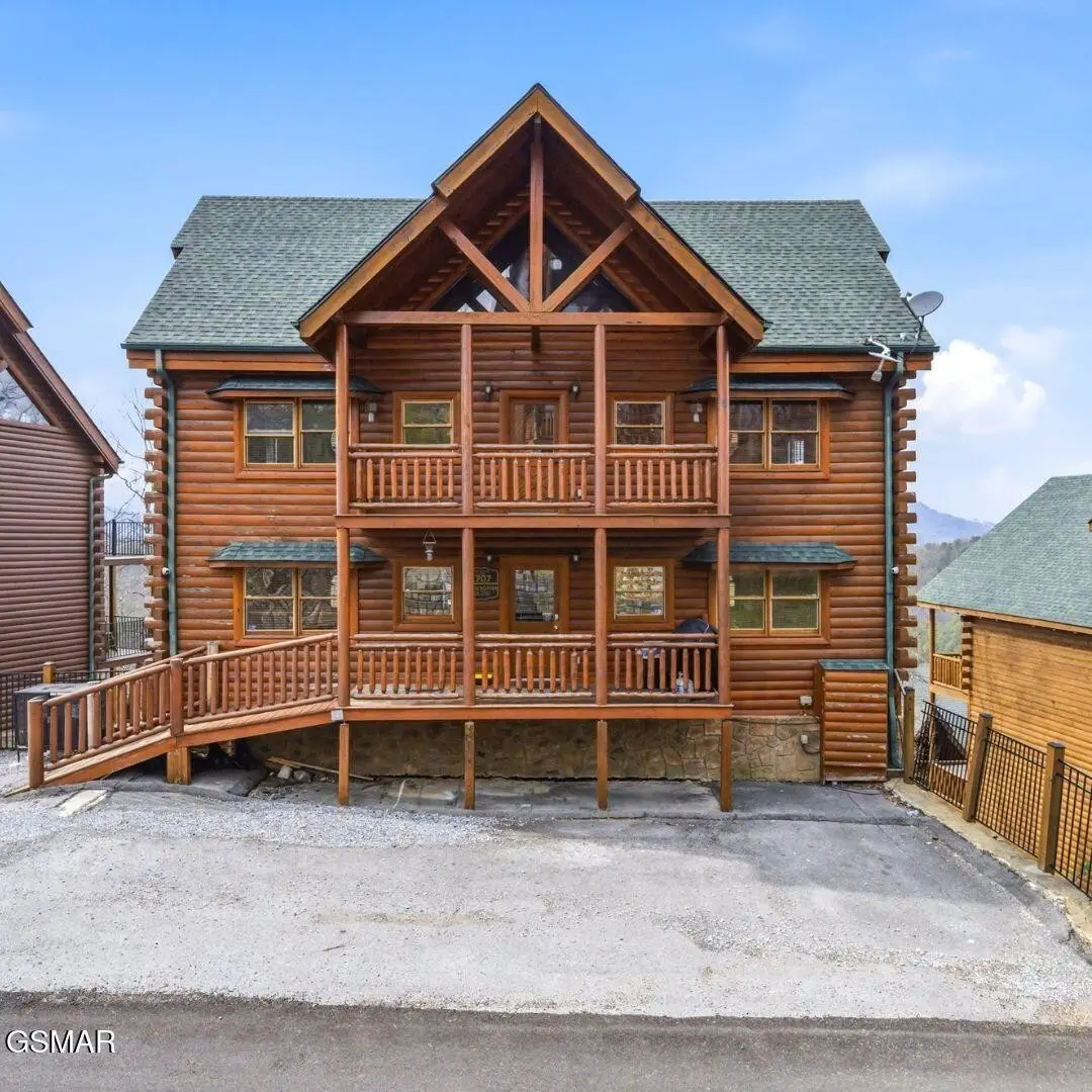 1707 High Rock Way, Sevierville, TN 37862 - #1