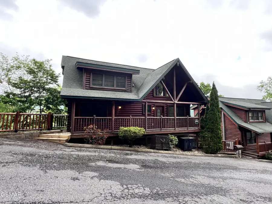 1726 Summit View Way, Pigeon Forge, TN 37862 - #2