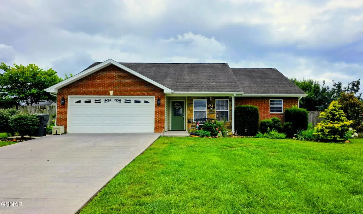 2423 Frost Valley Court, Sevierville, TN 37876 - #1