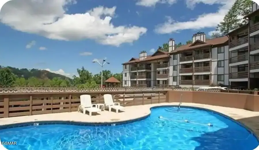 616 Turkey Nest Road #APT 205, Gatlinburg, TN 37738 - #2