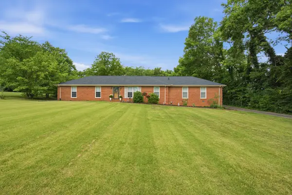 228 Maple Hill Rd, Lebanon, TN 37087