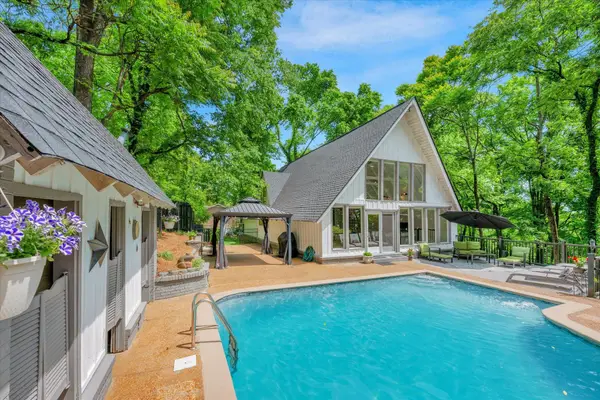 1306 Ewell Ln, Brentwood, TN 37027
