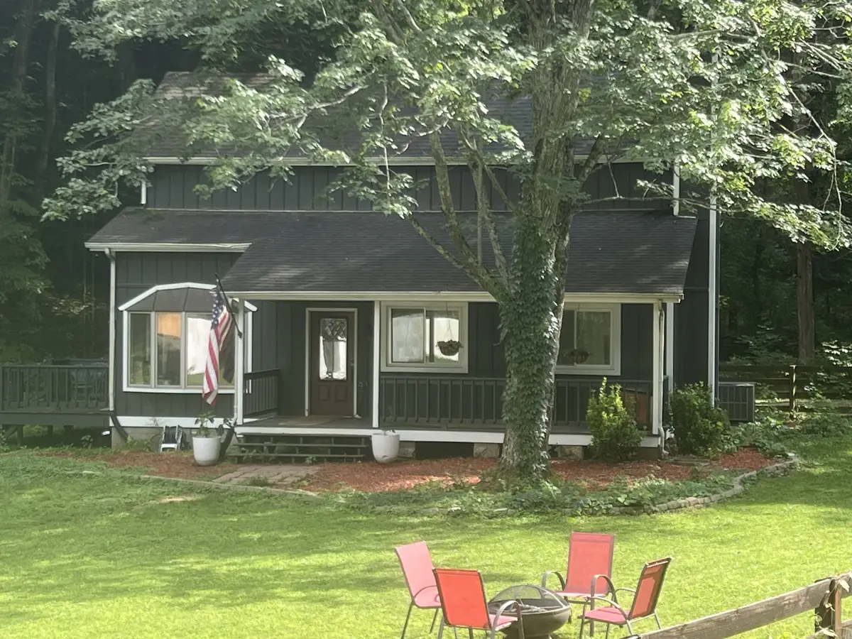 1051 Green Valley Dr, Ashland City, TN 37015 - #1