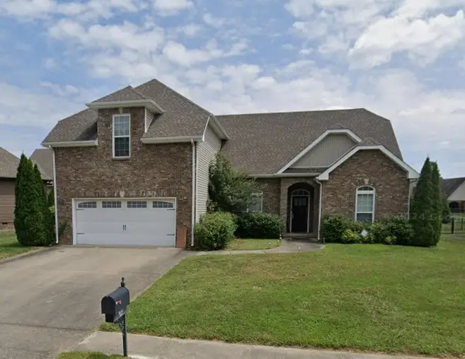 1057 Willow Cir, Clarksville, TN 37043 - #1