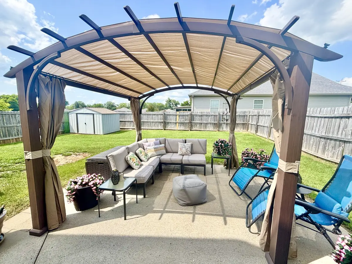 102 Saddlebrooke Court, Hopkinsville, KY 42240 - #1
