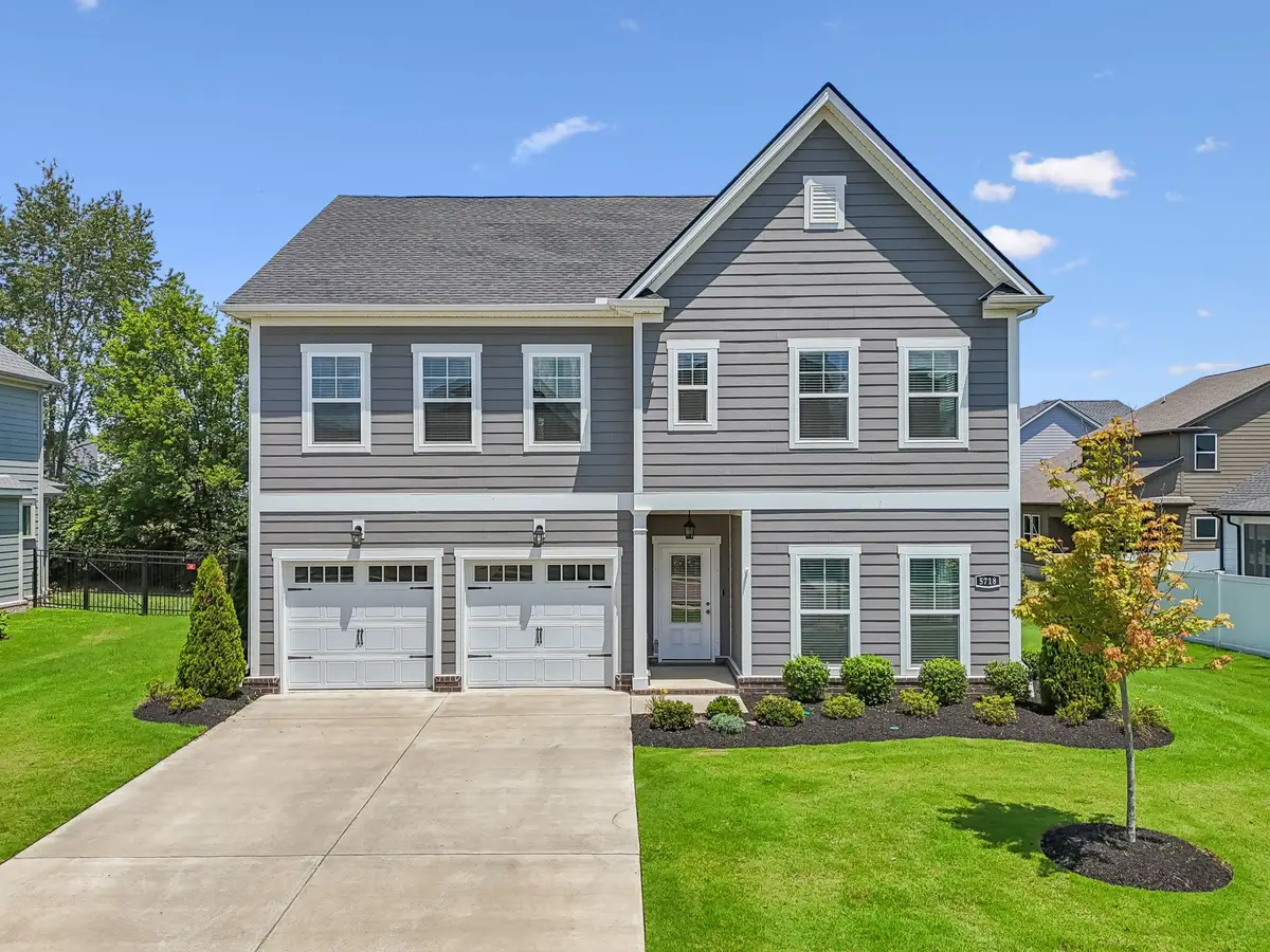 5718 Heirloom Dr, Murfreesboro, TN 37129 - #1