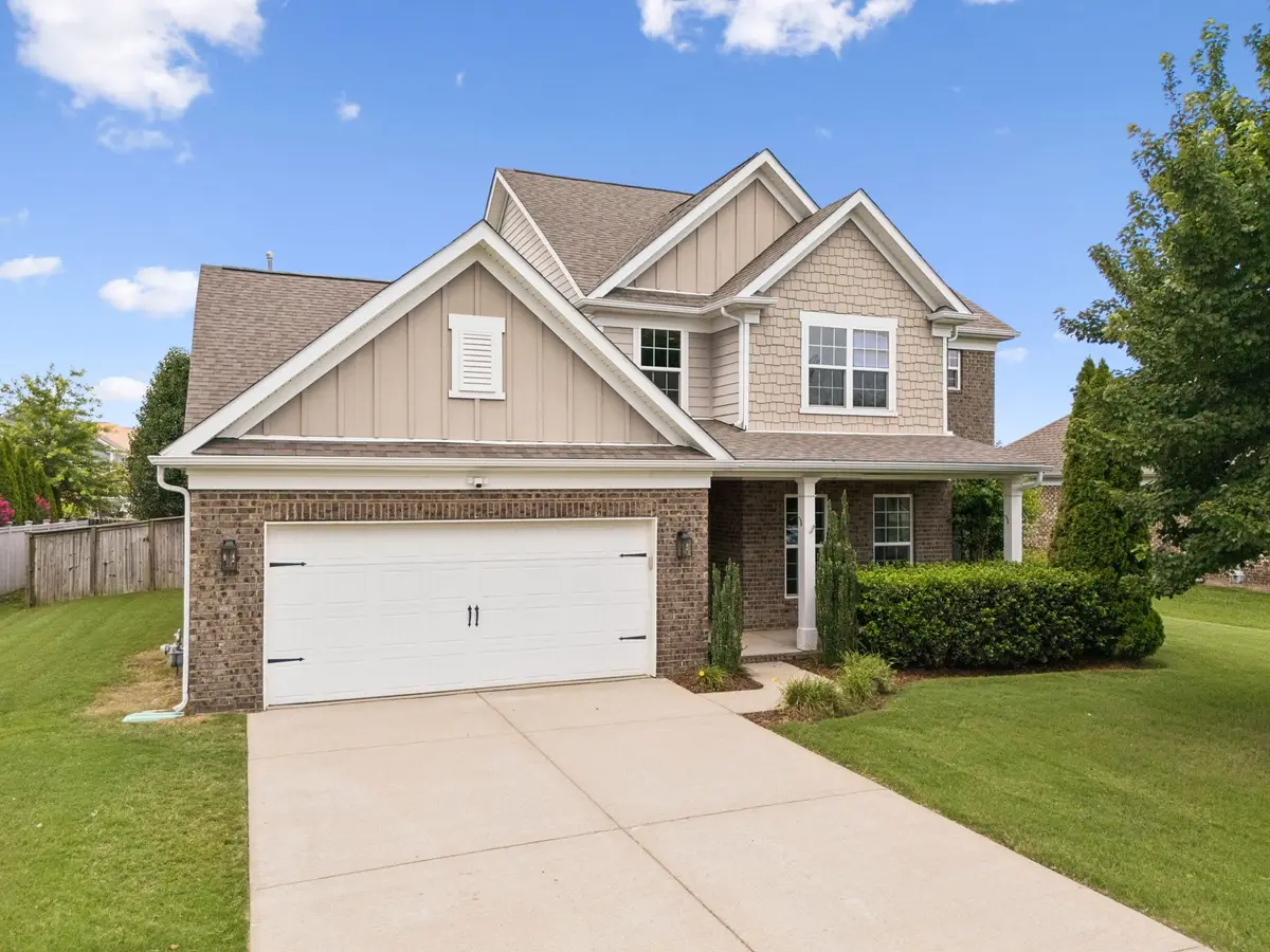 5008 Stately Dr, Thompsons Station, TN 37179 - #1