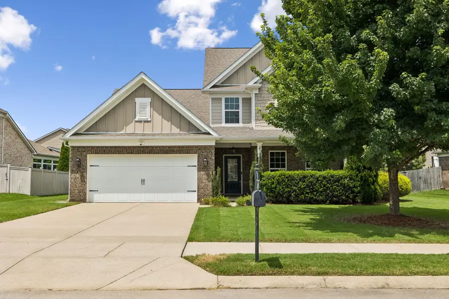 5008 Stately Dr, Thompsons Station, TN 37179 - #2