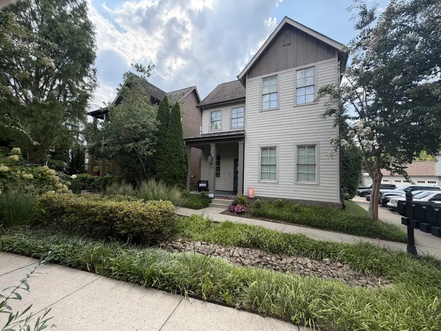 101 Cottage Ln, Franklin, TN 37064 - #2