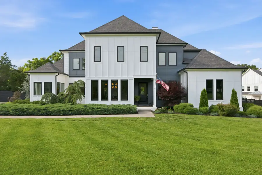 848 W Hillwood Dr, Nashville, TN 37205 - #2