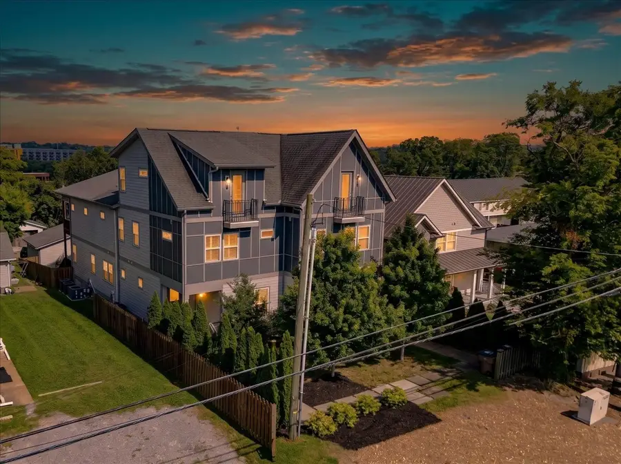 130A Rains Ave, Nashville, TN 37203 - #2