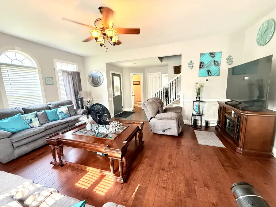 117 Raven Ct, Shelbyville, TN 37160 - #2